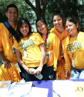 Volunteers at student orientation