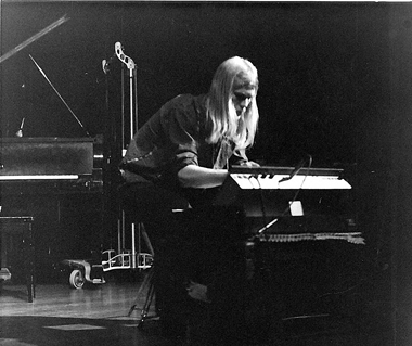 Sparrow during his thesis concert at UC Santa Cruz in 1977.