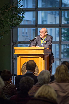Murray Baumgarten addresses the crowd (Photos by Steve Kurtz)