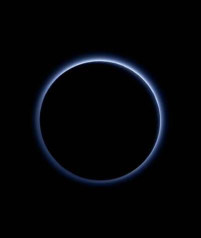 image of pluto showing hazy atmosphere