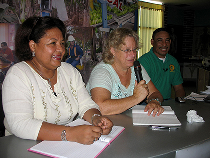 Dana Frank (center) speaking on local televsion in Saba, Honduras