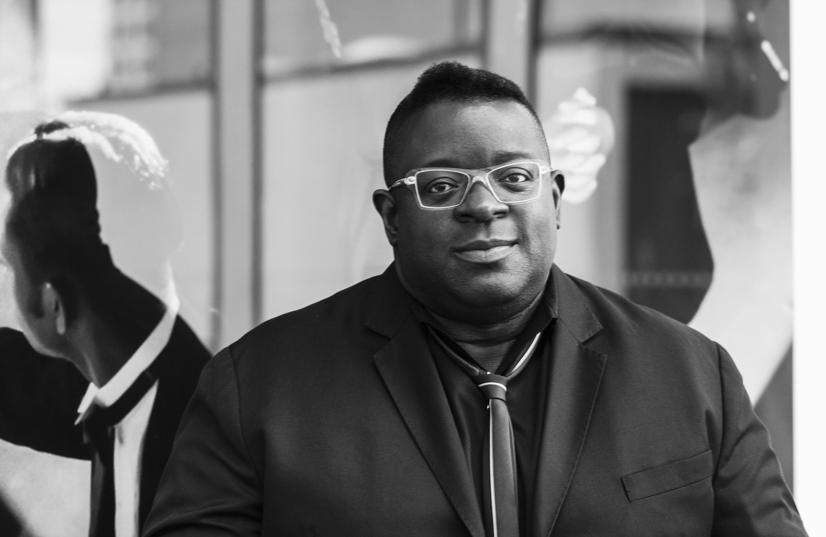 Isaac Julien knighted by Queen Elizabeth