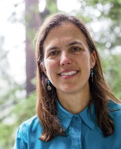 Photo of environmental studies professor Karen Holl