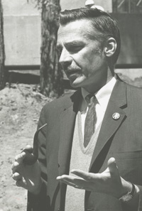 Philip Bell, founding provost of UCSC’s Merrill College, dies at 82