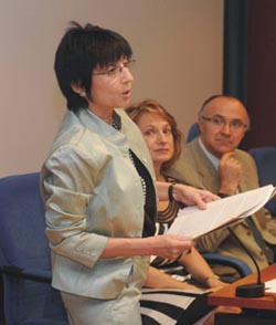 UCSC lecturer wins award for innovation in teaching Spanish