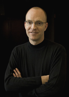 Robert Irion, director of Science Communication Program, wins journalism award