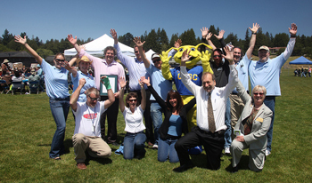 Recognizing commitment: picnic highlights staff achievements