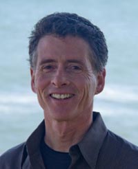 Alumnus Thad Nodine to read from debut novel ‘Touch and Go’