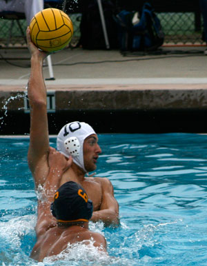 Slug men’s water polo hopes to make big splash at national championships