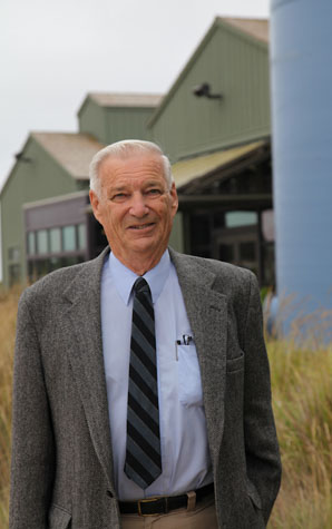 Watsonville High names UCSC’s Bill Doyle to alumni hall of fame