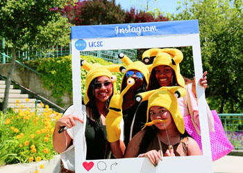 Nostalgia, Teach-Ins, hot jazz and good conversation: well-wishers flock to UC Santa Cruz Alumni Weekend