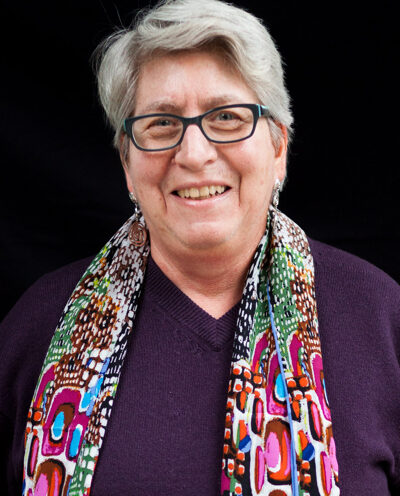 Free speech! Hold firm!