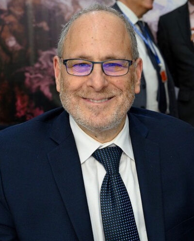 Bridging the educational divide on a global scale