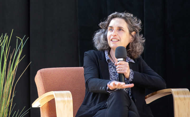Pulitzer Prize-winning climate journalist Elizabeth Kolbert warns of the complications, perils, and potentials of environmental interventions at Deep Read talk on campus