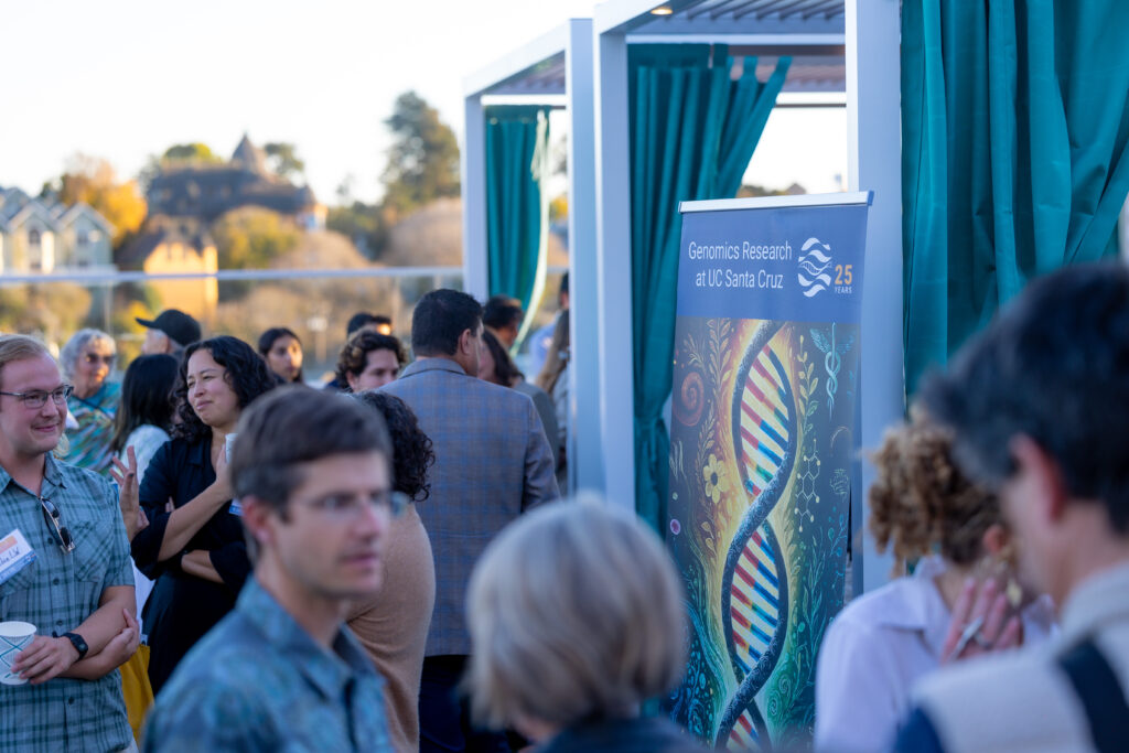 A crowd of scientists, entrepreneurs, investors and students mingle at the Genomics Rooftop Mixer.