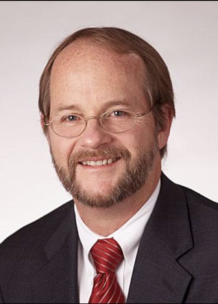 Headshot of Larry de Ghetaldi