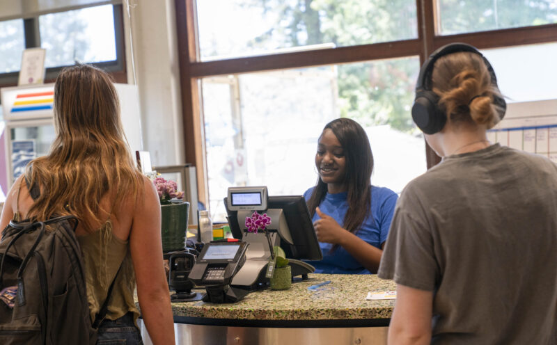 Dining Services replaces GET App with Atrium Campus Connect