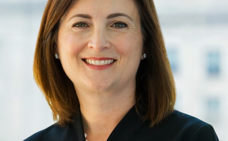 From the humanities to tech leadership: Alumna Lúcia Soares’s journey from UC Santa Cruz to Carlyle